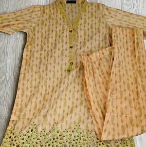 NEW NWOT Indian Pakistani Two Piece Outfit Size Medium